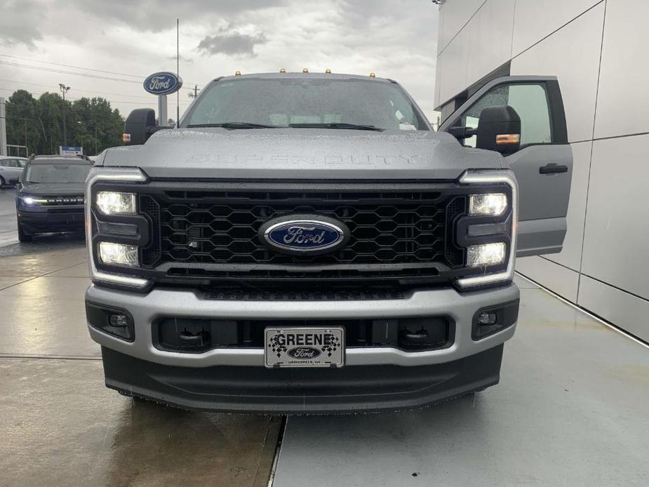 new 2024 Ford F-250 car, priced at $70,235