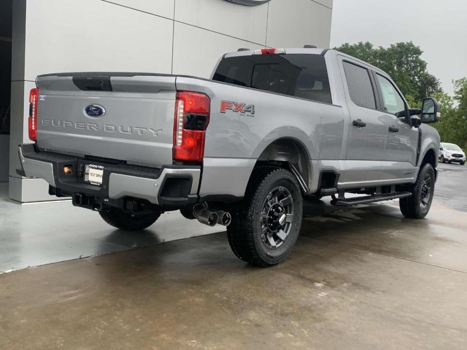 new 2024 Ford F-250 car, priced at $70,235