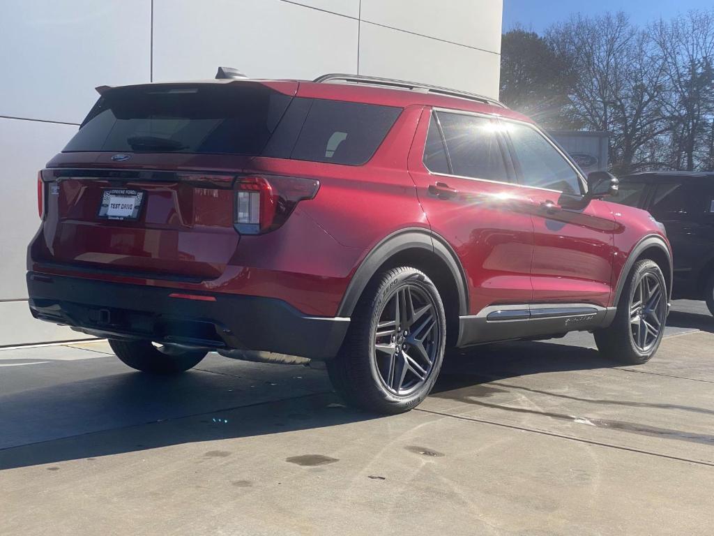 new 2025 Ford Explorer car, priced at $46,540