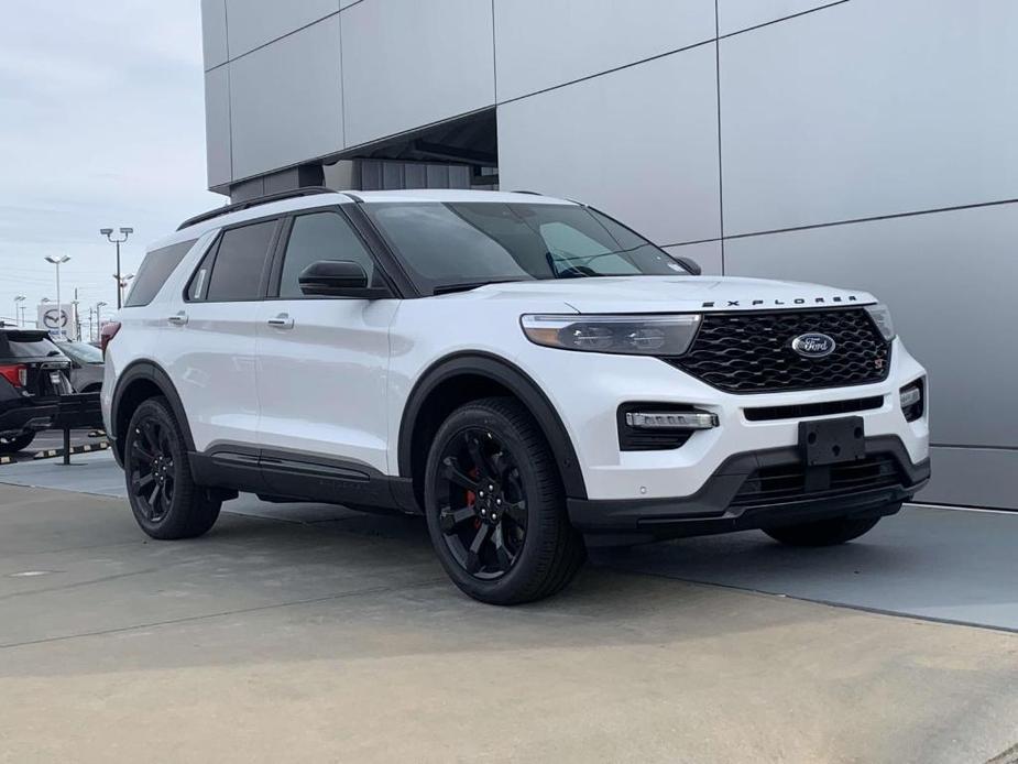 new 2024 Ford Explorer car, priced at $59,260