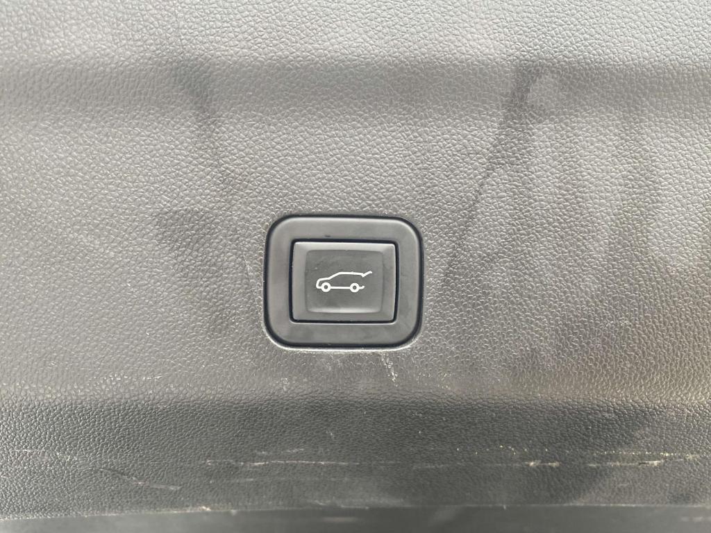 used 2023 Chevrolet Tahoe car, priced at $47,794