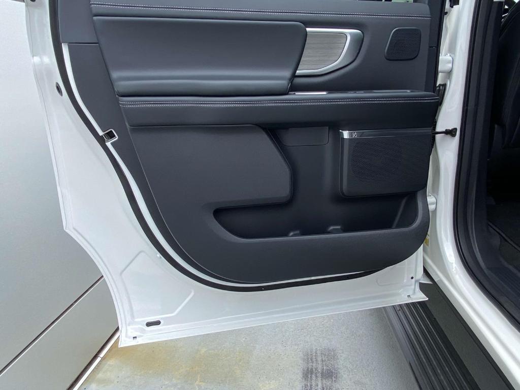 new 2025 Ford Expedition Max car, priced at $83,230