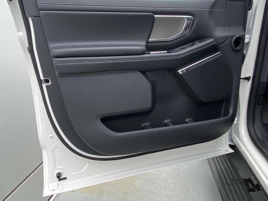 new 2025 Ford Expedition Max car, priced at $83,230