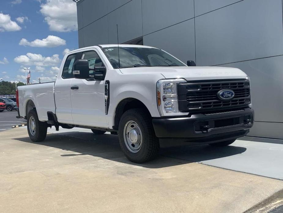 new 2024 Ford F-250 car, priced at $48,015