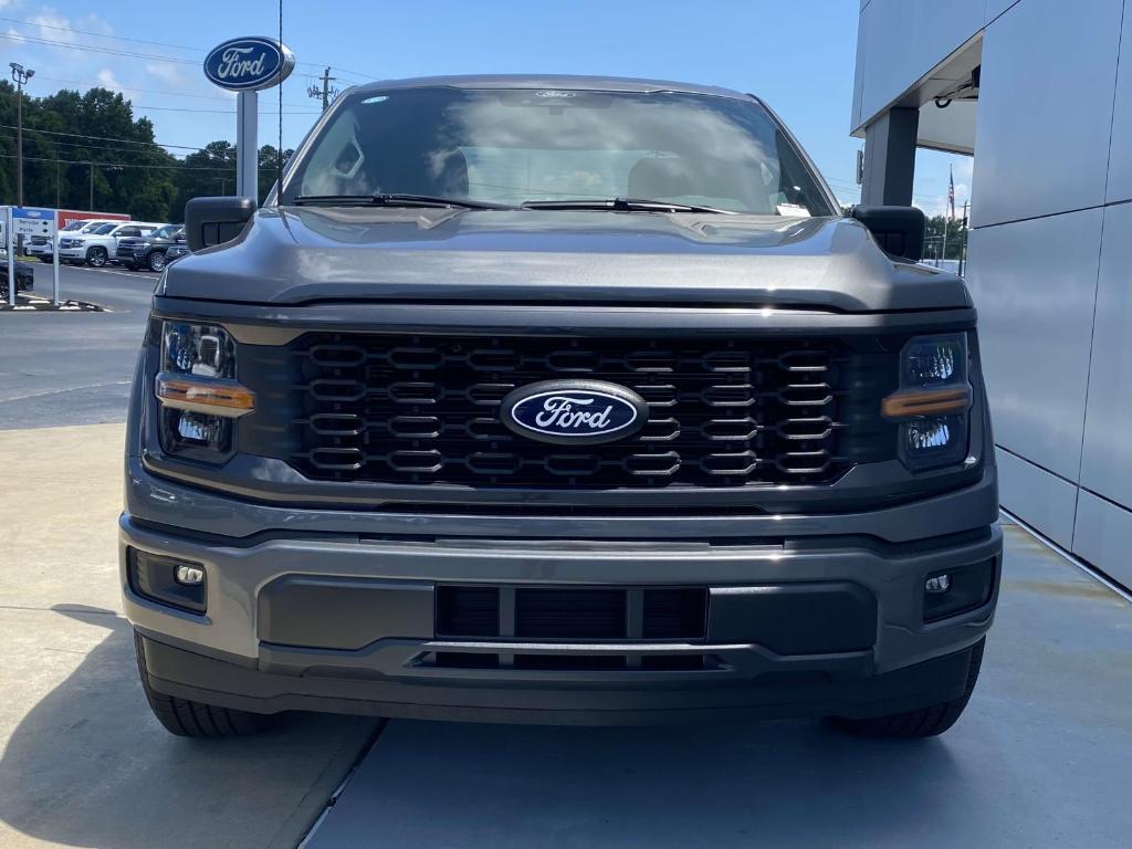 new 2025 Ford F-150 car, priced at $41,295