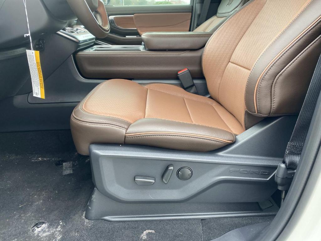 new 2025 Ford Expedition Max car, priced at $88,535