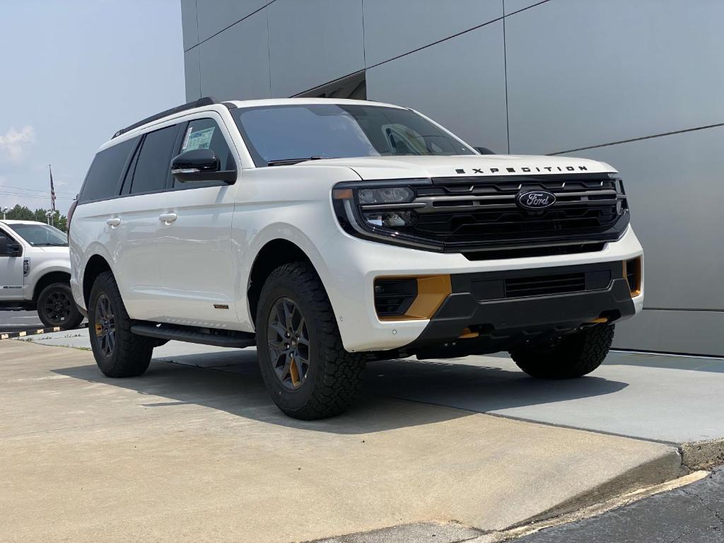new 2025 Ford Expedition car