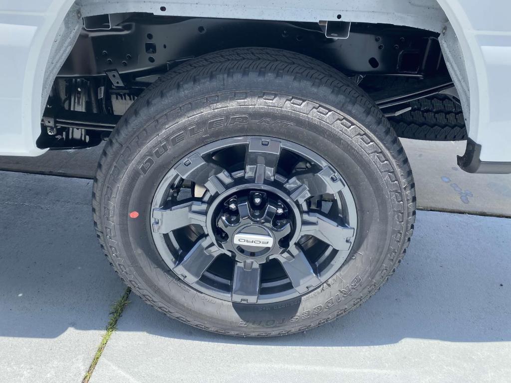 new 2025 Ford F-250 car, priced at $66,540