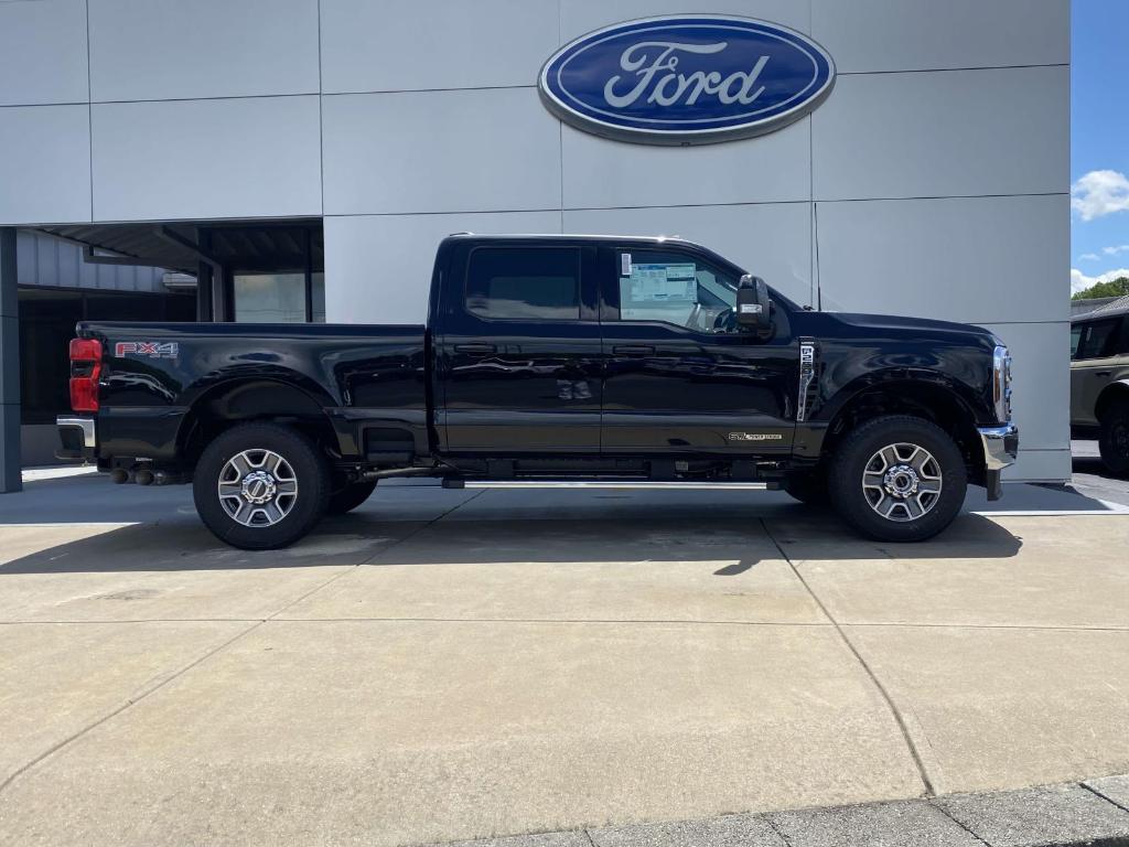 new 2025 Ford F-250 car, priced at $74,960