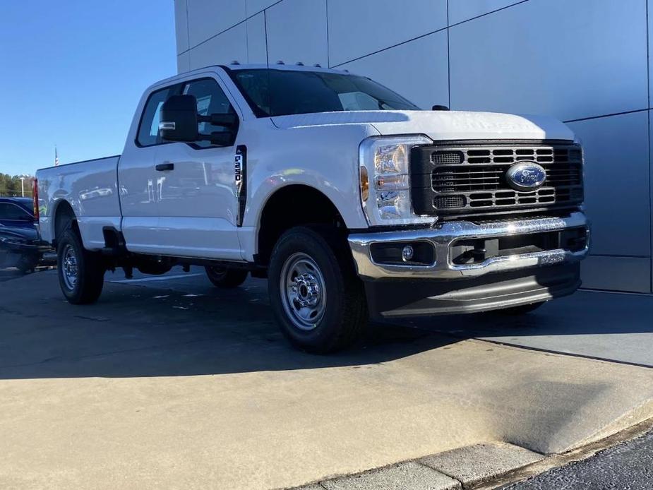 new 2024 Ford F-250 car, priced at $51,030