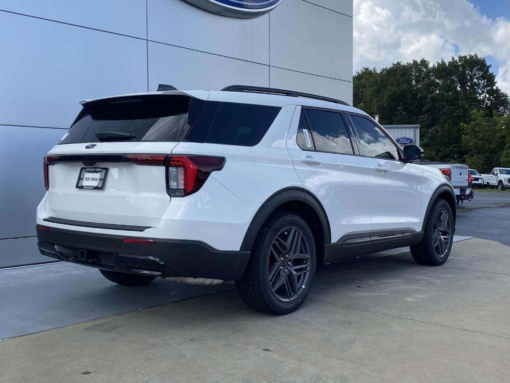 new 2025 Ford Explorer car, priced at $45,975