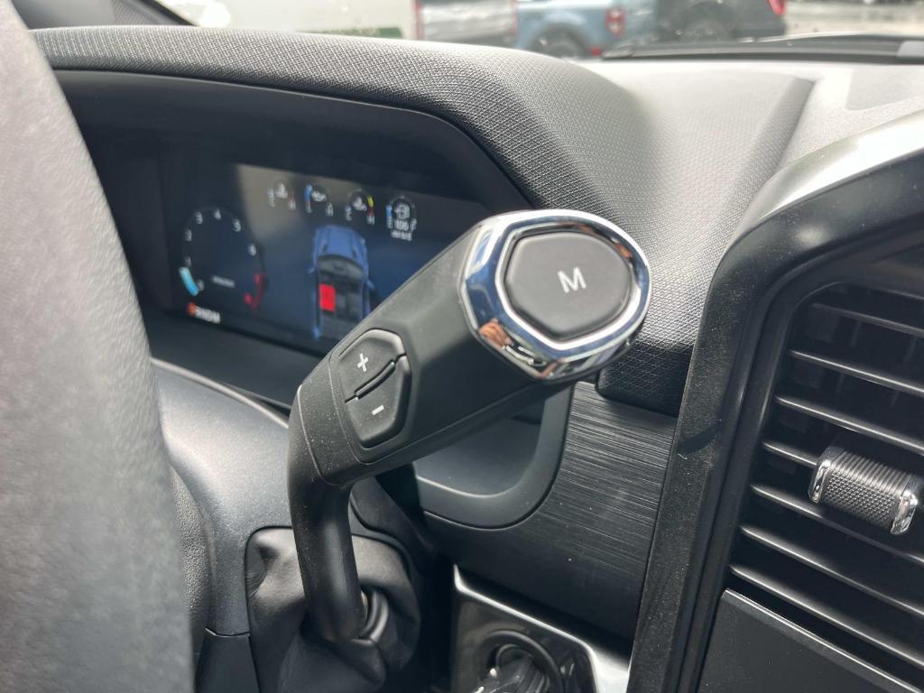 new 2025 Ford F-150 car, priced at $50,977