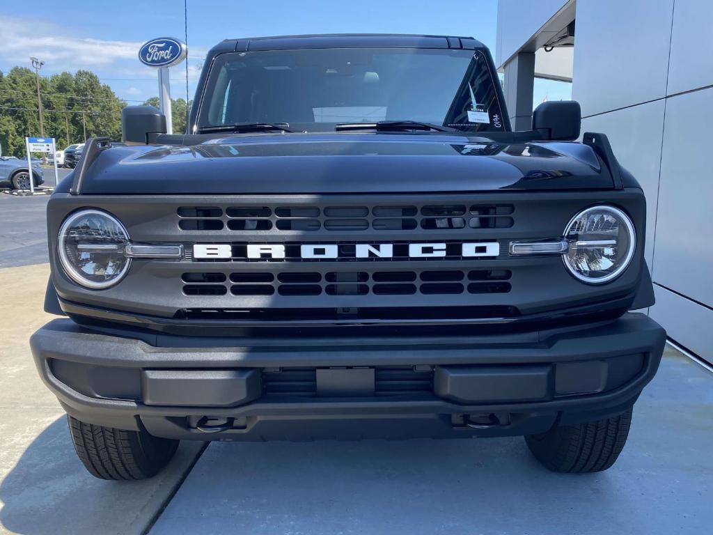 new 2025 Ford Bronco car, priced at $39,285