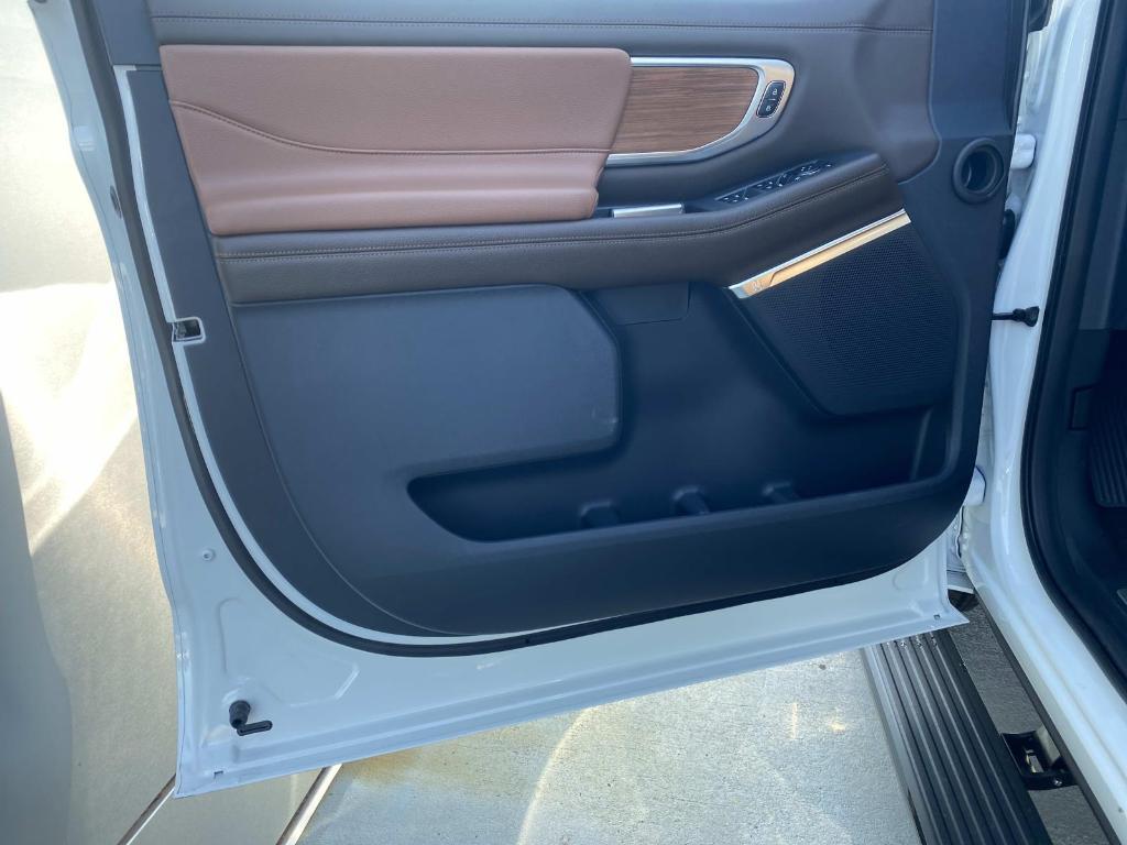 new 2025 Ford Expedition Max car, priced at $87,965