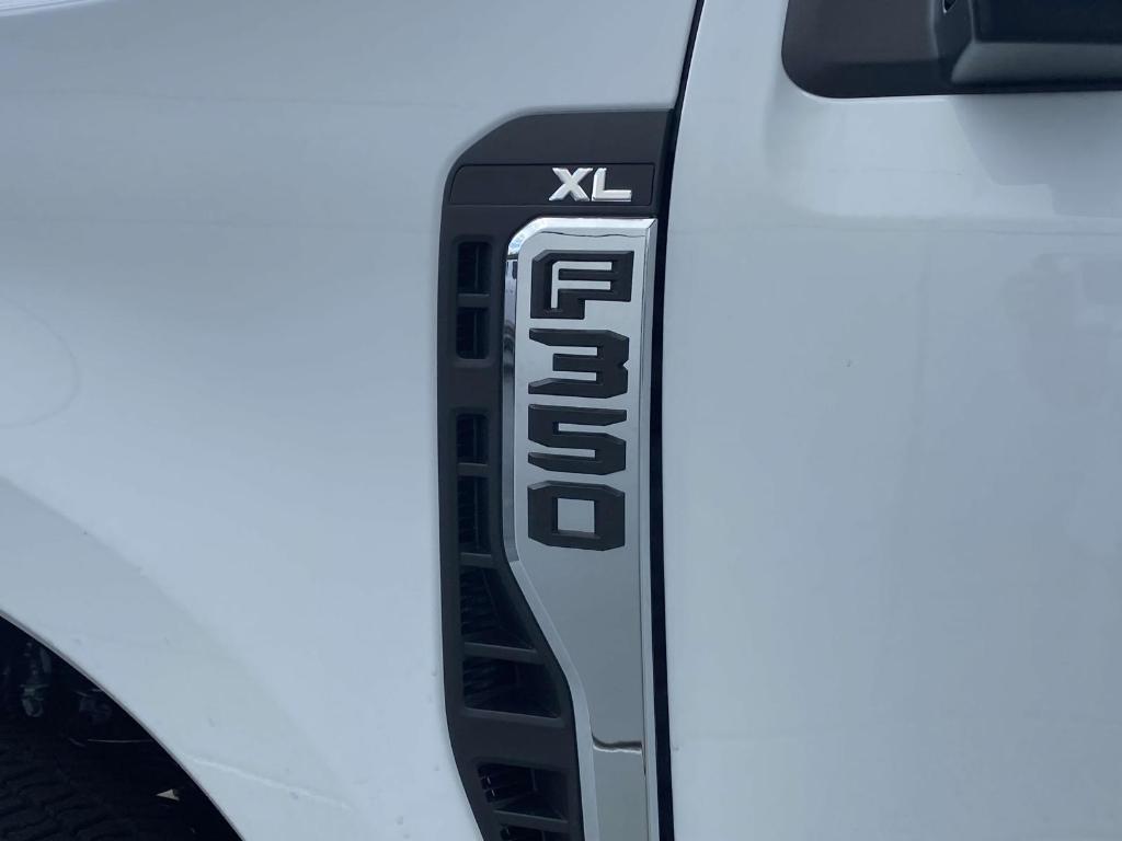 new 2025 Ford F-350 car, priced at $68,080