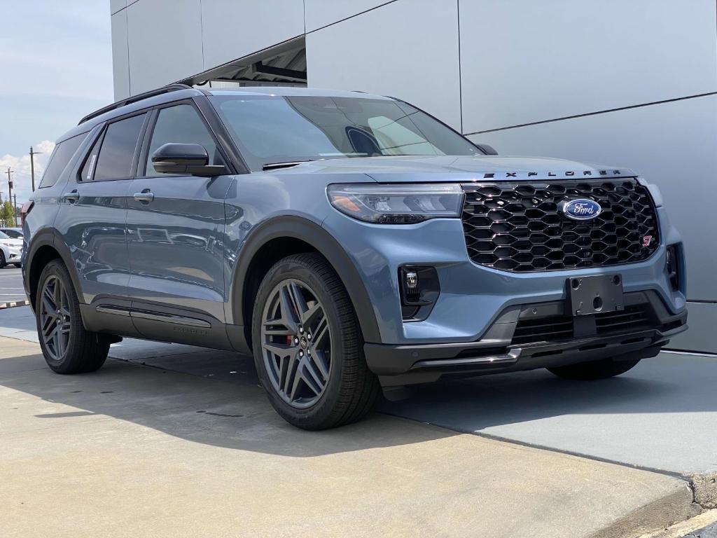 new 2025 Ford Explorer car, priced at $58,050