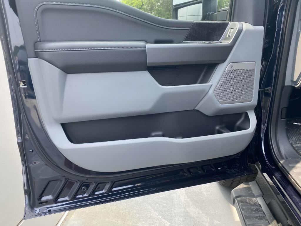 new 2025 Ford F-350 car, priced at $85,415