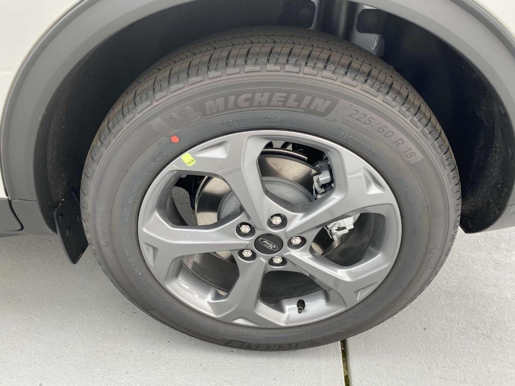 new 2025 Ford Escape car, priced at $31,315
