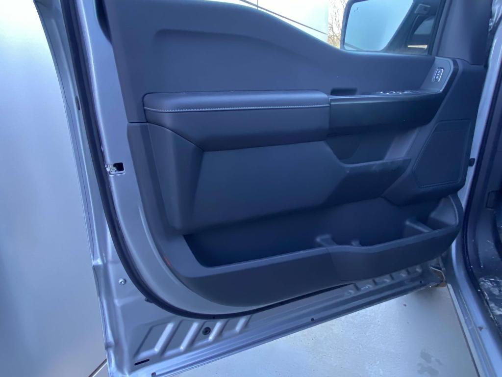 new 2025 Ford F-150 car, priced at $44,734