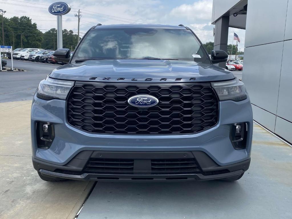 new 2025 Ford Explorer car, priced at $45,871