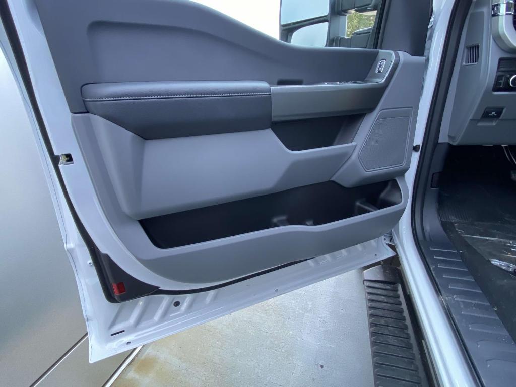 new 2026 Ford F-350 car, priced at $59,905