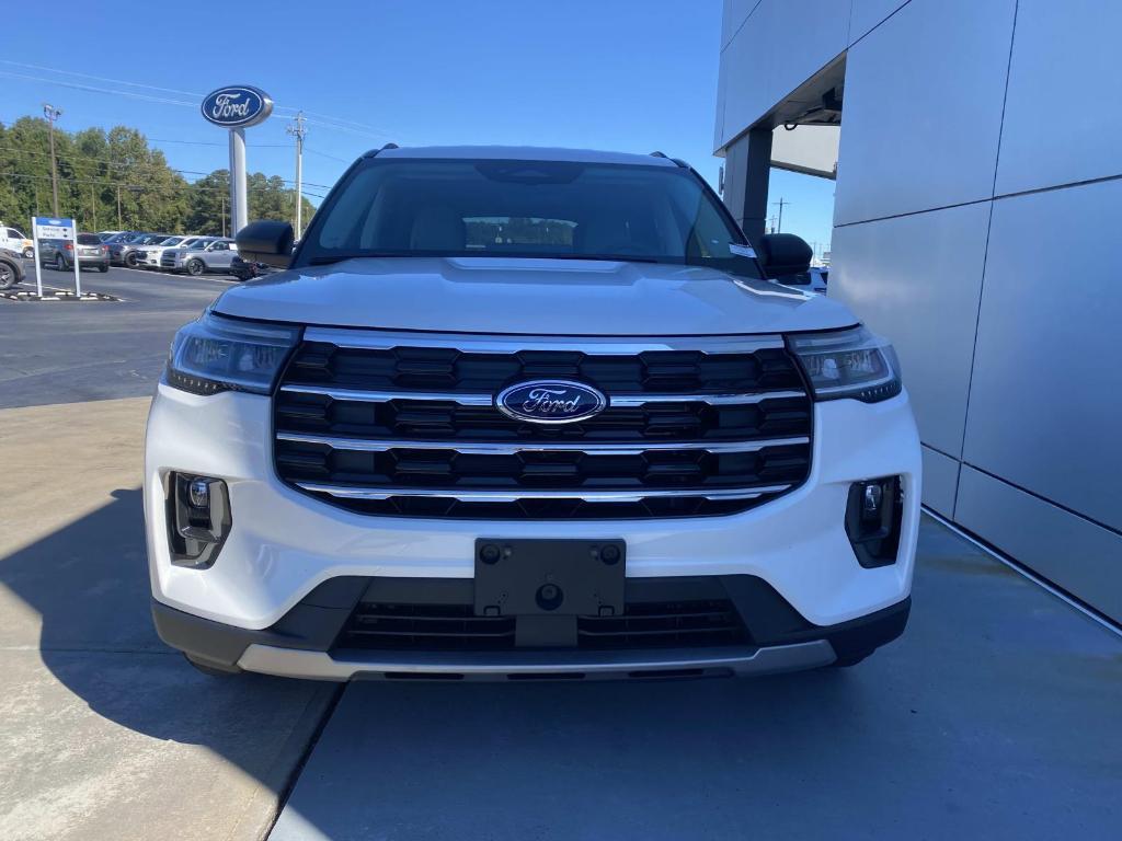 new 2025 Ford Explorer car, priced at $41,020