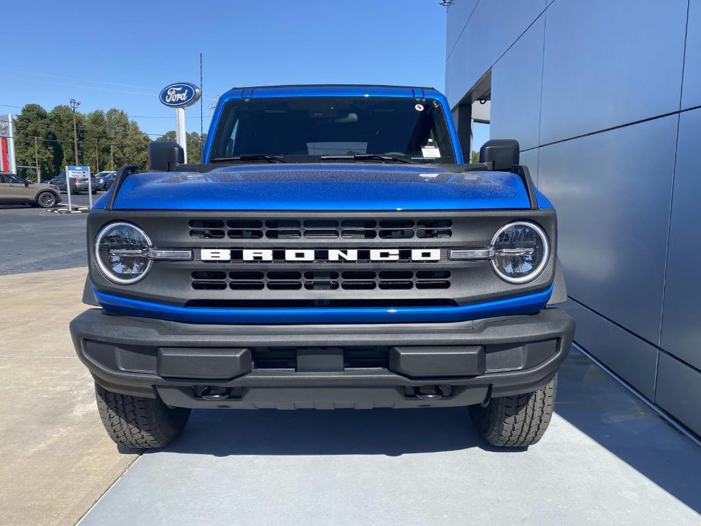 new 2025 Ford Bronco car, priced at $43,070