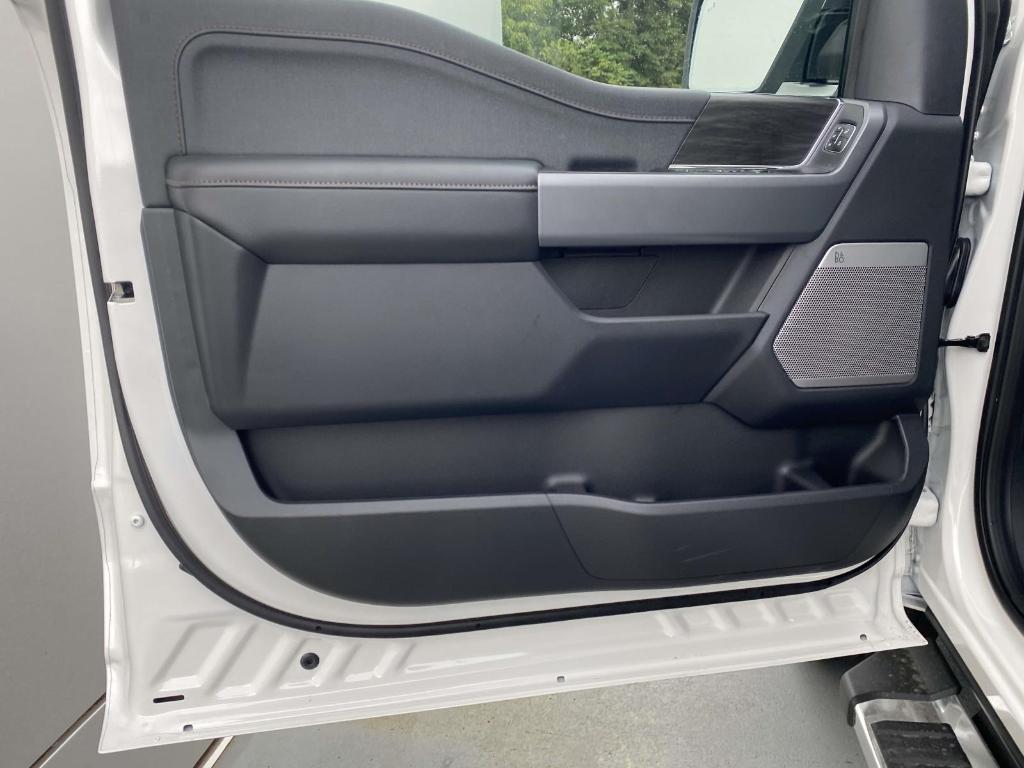 new 2025 Ford F-150 car, priced at $71,575
