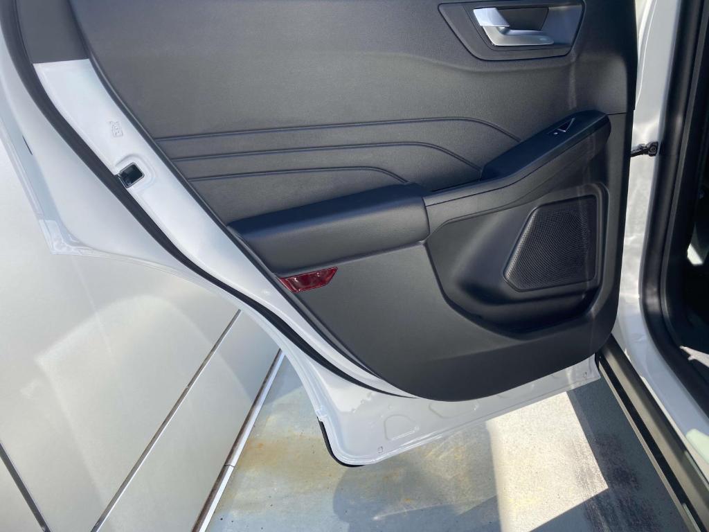 new 2025 Ford Escape car, priced at $33,091