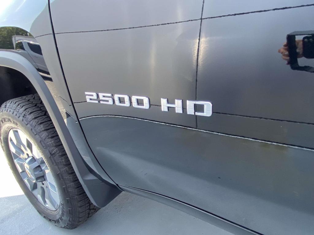 used 2023 Chevrolet Silverado 2500 car, priced at $50,997