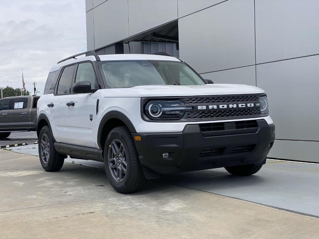 new 2025 Ford Bronco Sport car, priced at $31,256