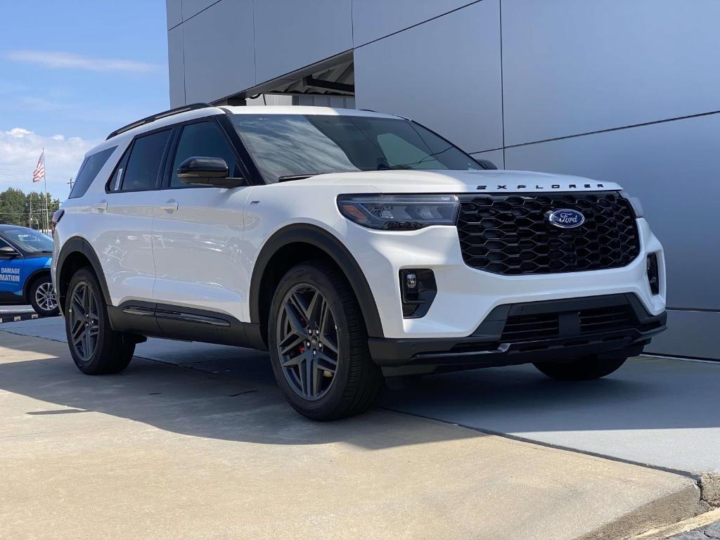 new 2025 Ford Explorer car, priced at $49,070
