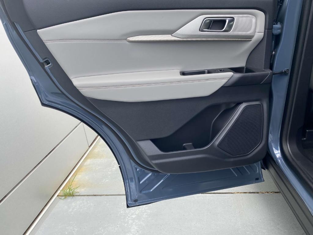 new 2025 Ford Explorer car, priced at $46,935