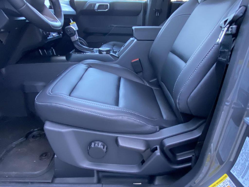 new 2025 Ford Bronco car, priced at $65,170