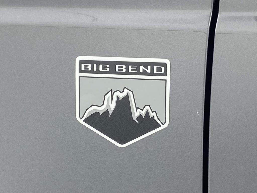 new 2025 Ford Bronco car, priced at $50,595