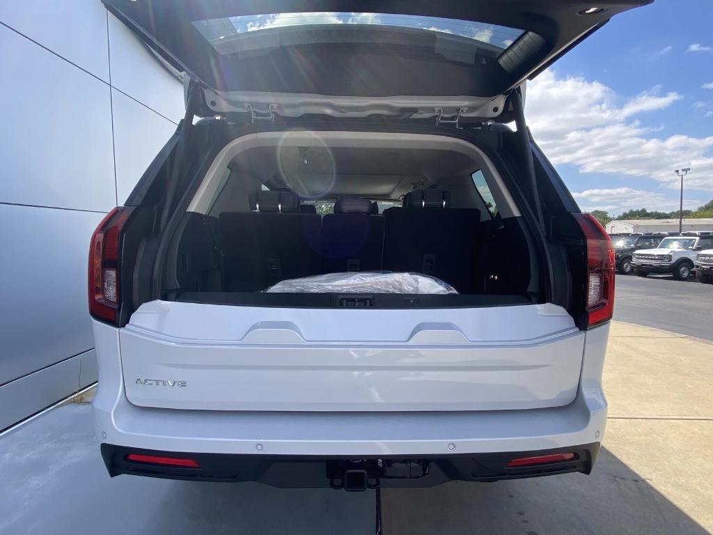 new 2025 Ford Expedition car, priced at $69,645