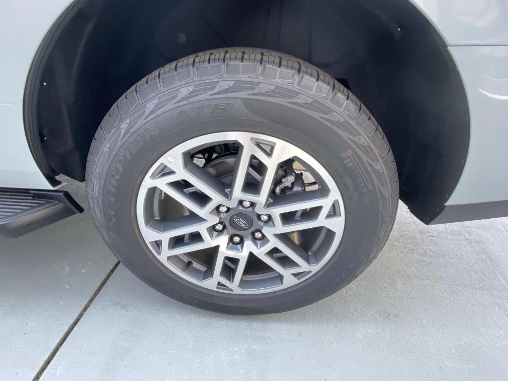 new 2025 Ford Expedition car, priced at $69,645