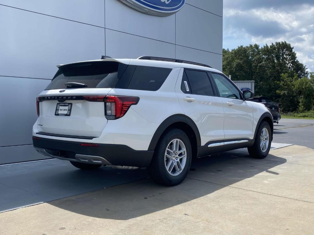 new 2025 Ford Explorer car, priced at $42,075