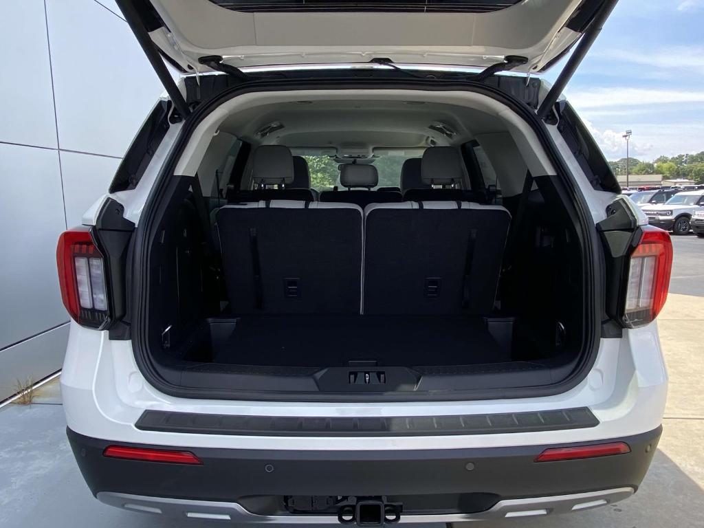 new 2025 Ford Explorer car, priced at $42,075