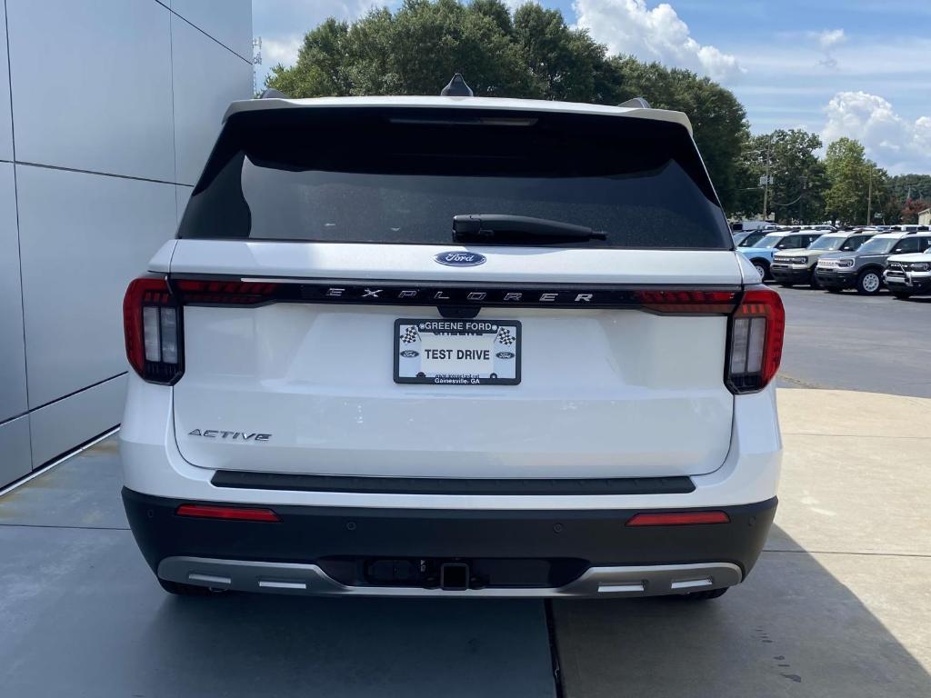 new 2025 Ford Explorer car, priced at $42,075