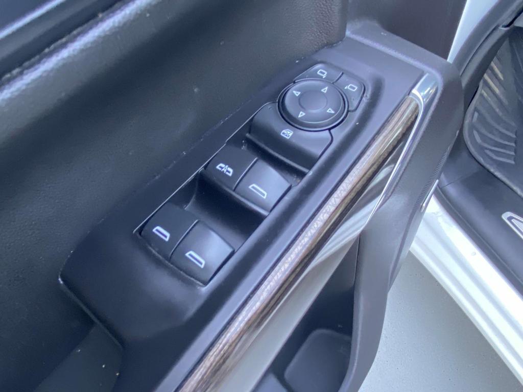 used 2020 Chevrolet Silverado 1500 car, priced at $33,294