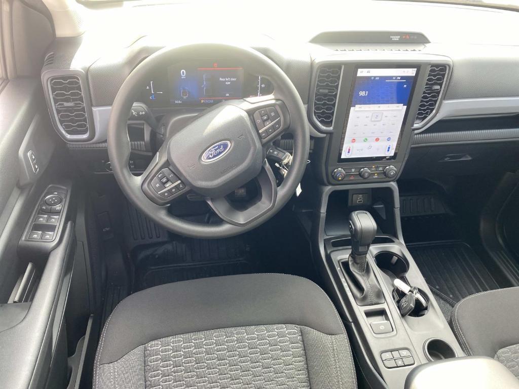 new 2025 Ford Ranger car, priced at $31,780