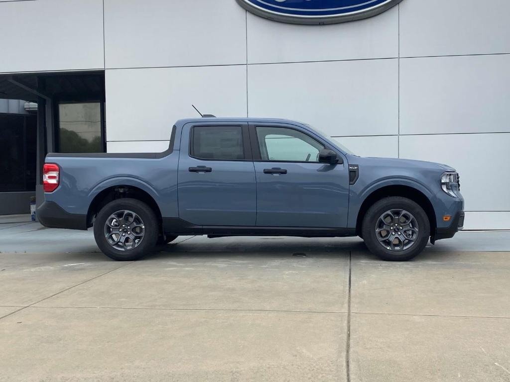 new 2025 Ford Maverick car, priced at $33,249