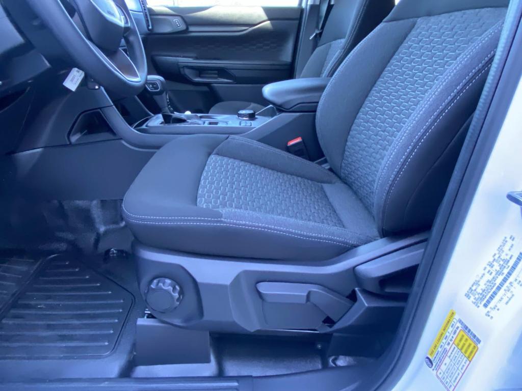 new 2025 Ford Ranger car, priced at $37,165