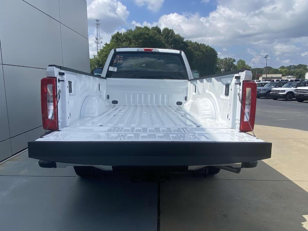 new 2025 Ford F-250 car, priced at $44,825