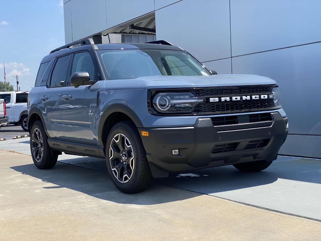 new 2025 Ford Bronco Sport car, priced at $38,765