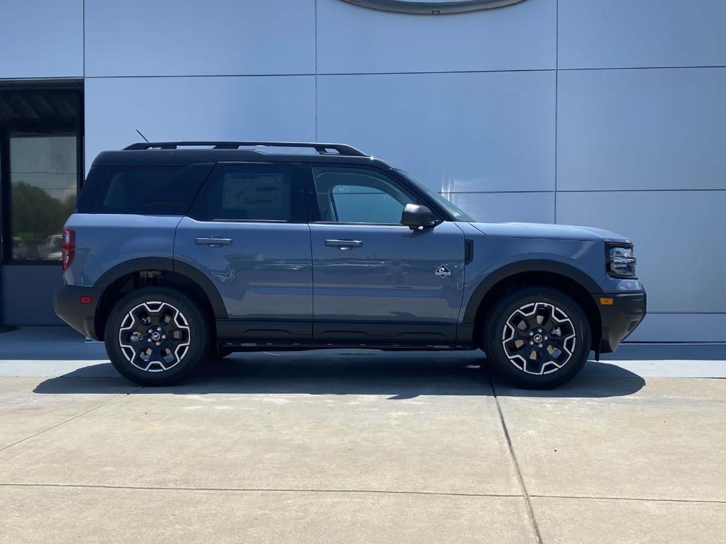 new 2025 Ford Bronco Sport car, priced at $38,765
