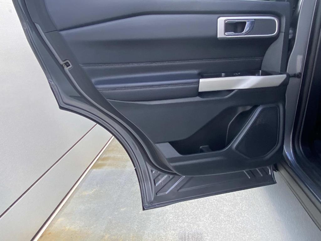 used 2021 Ford Explorer car, priced at $17,597