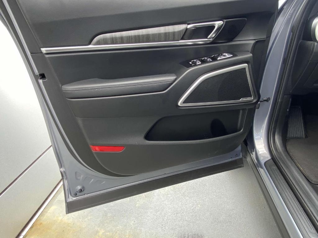 used 2023 Kia Telluride car, priced at $34,797