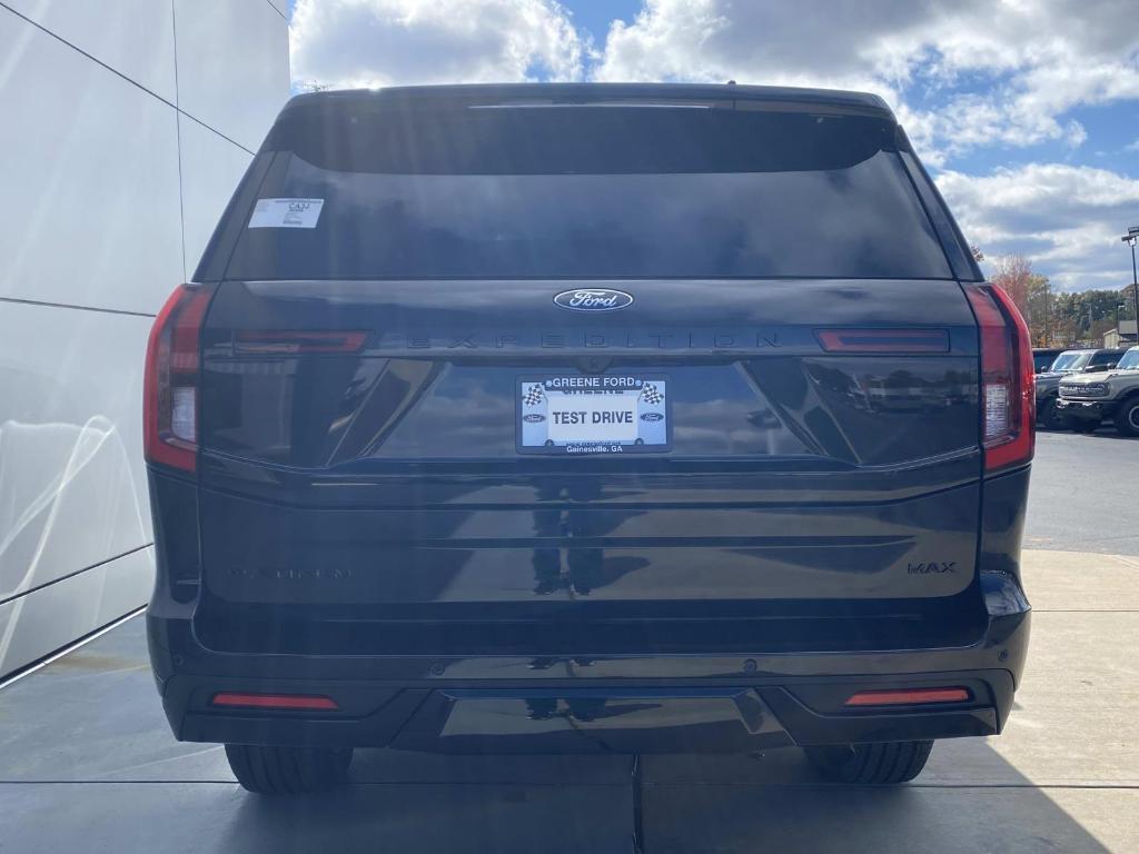 new 2025 Ford Expedition Max car, priced at $87,645